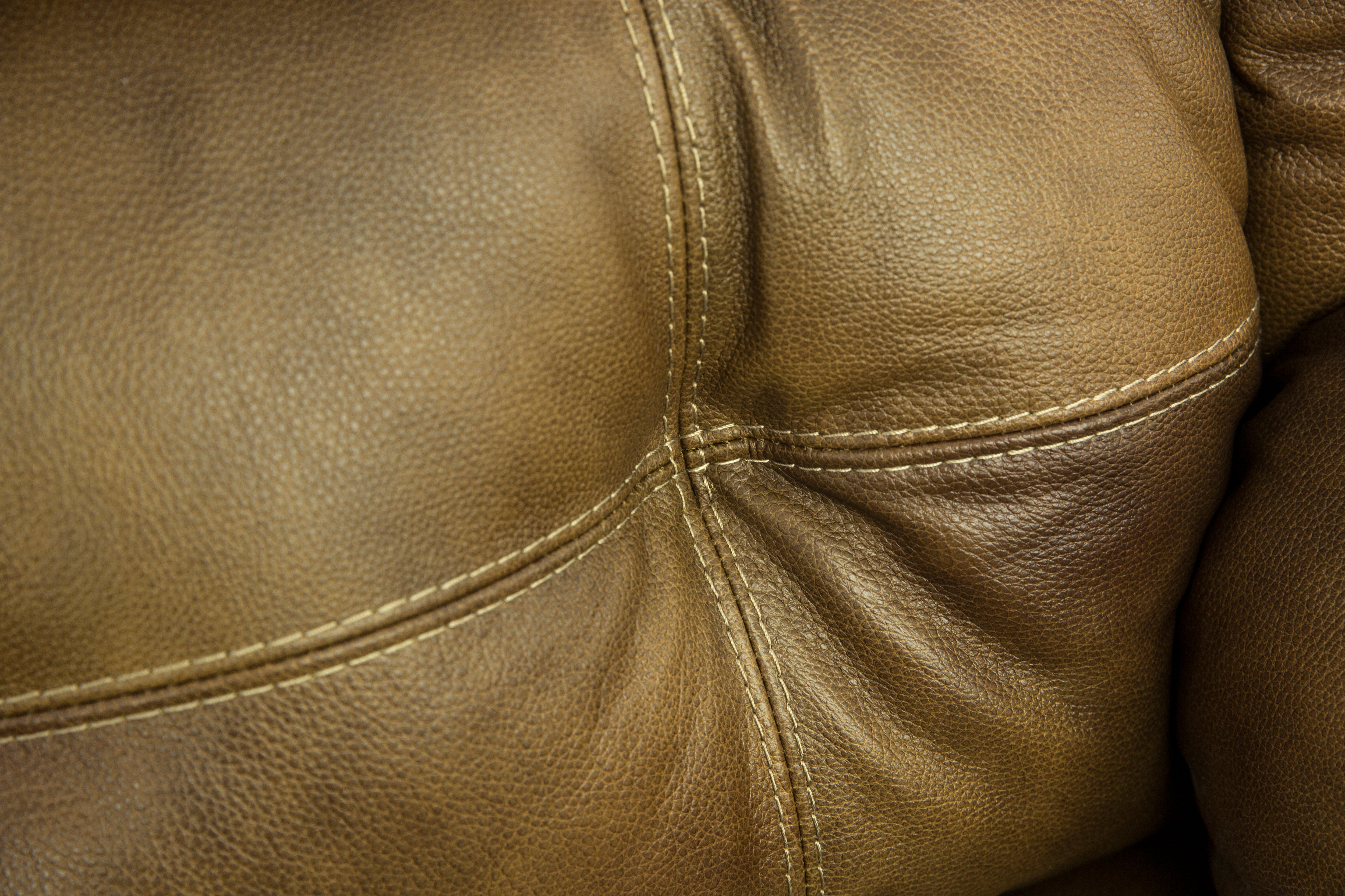 Hudson Leather Power Recliner - Saddle - Additional View 4