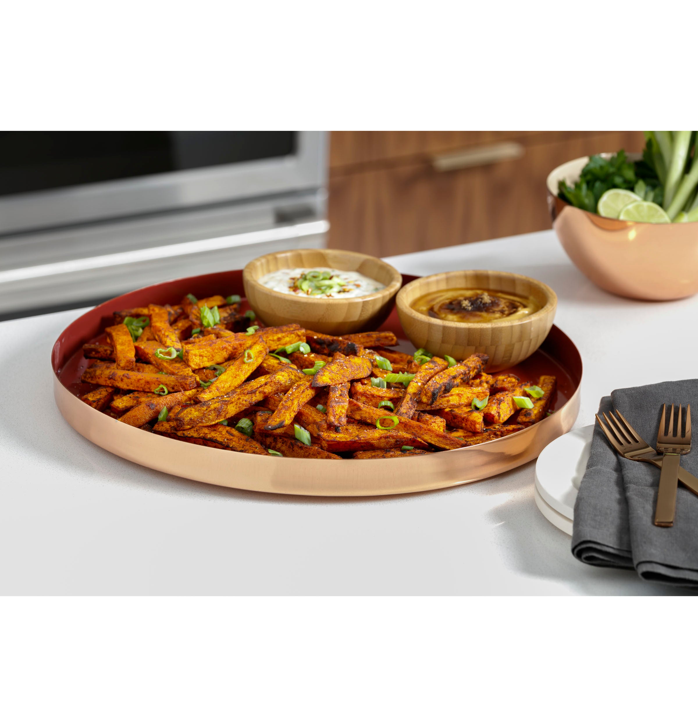 CAFE MATTE WHITE SLIDE-IN ELECTRIC RANGE WITH RADIENT AND CONVECTION - White|Black - Ranges - Additional View 8