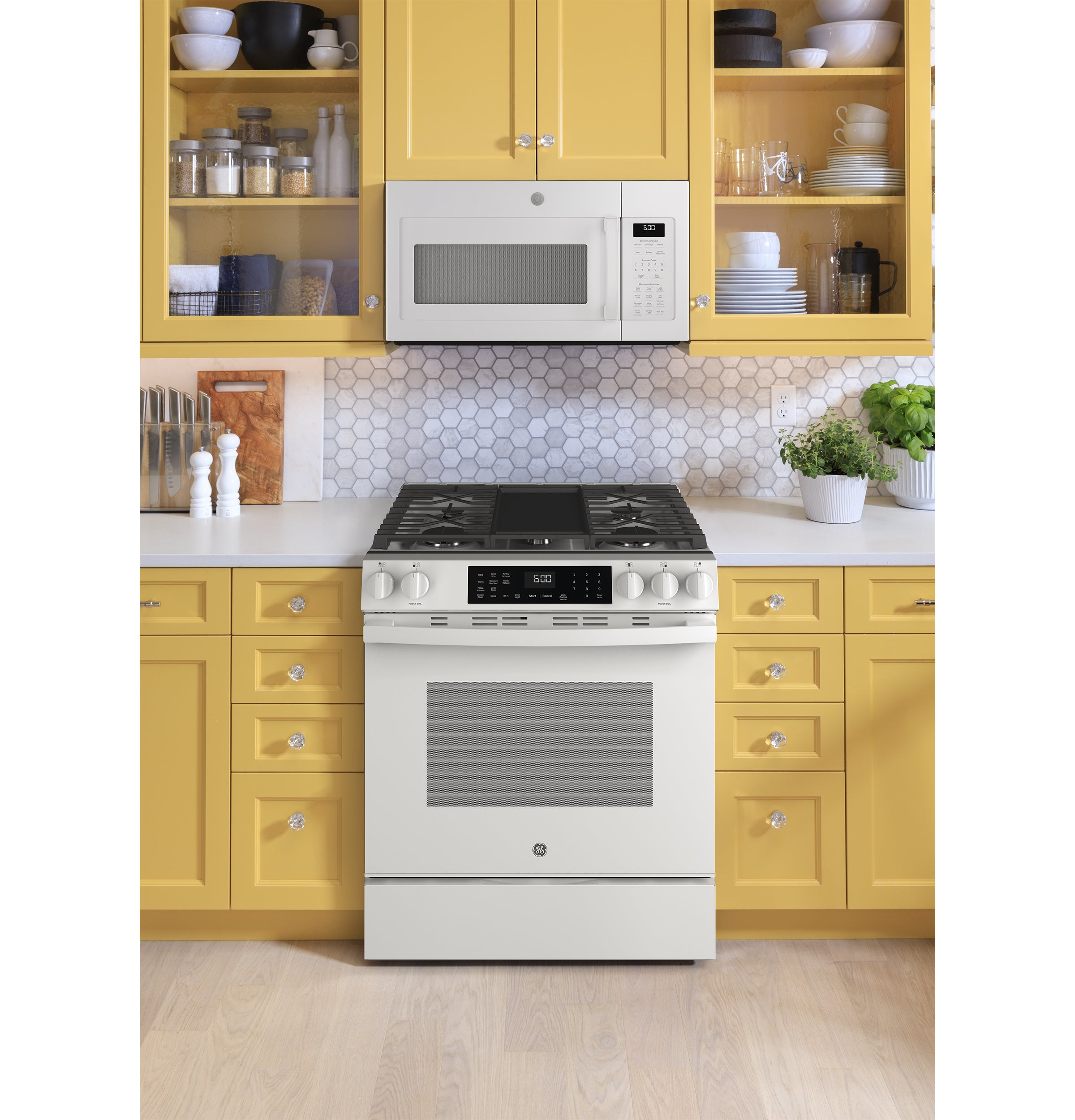 GE 30" Slide-In Front-Control Convection Gas Range With No Preheat Air Fry And Easywash Oven Tray - White - Ranges - Additional View 5
