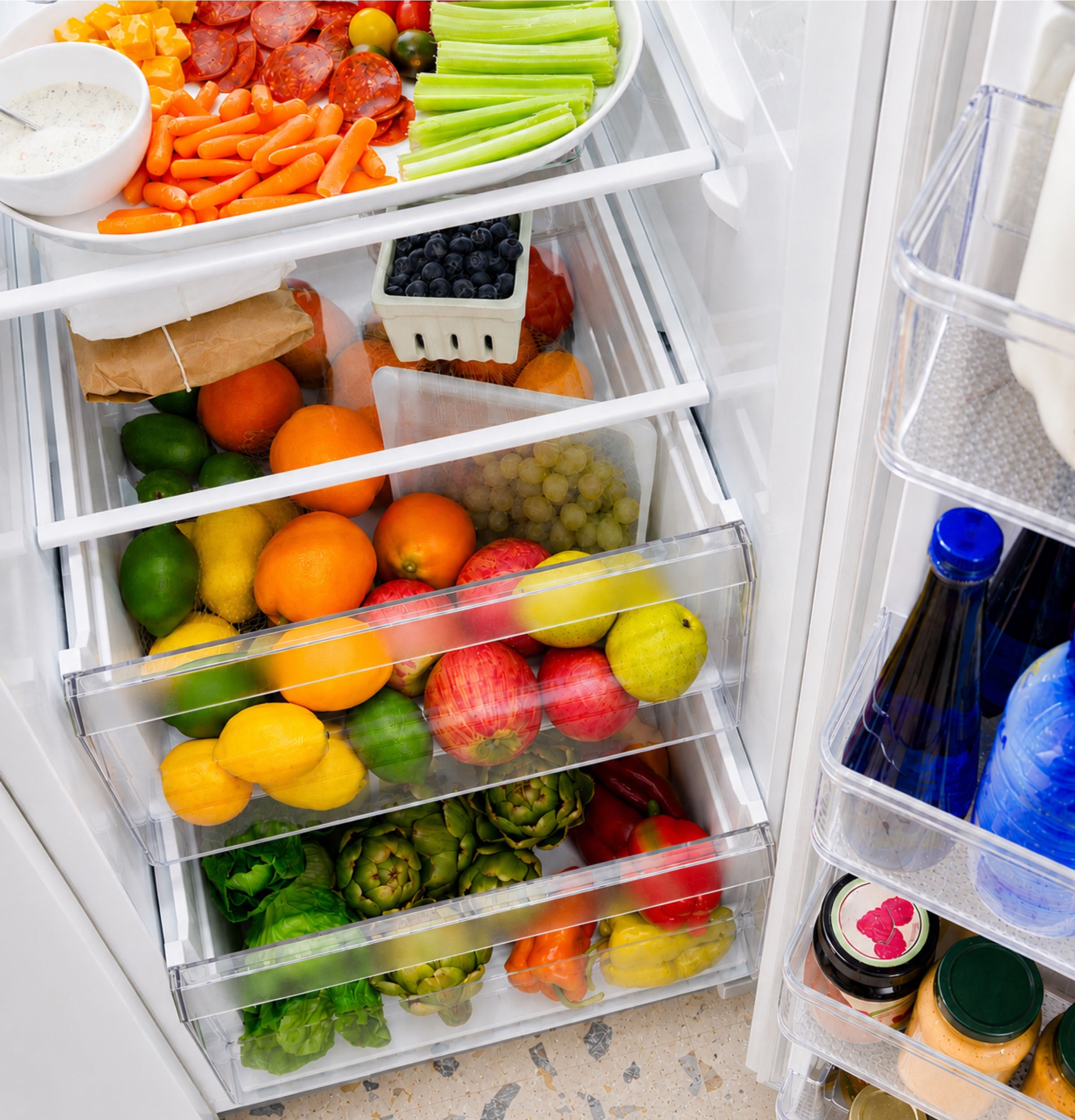 GE WHITE 28CU SIDE BY SIDE REFRIGERATOR WITH DISPENSER - Refrigerators - Additional View 19