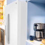 GE WHITE 28CU SIDE BY SIDE REFRIGERATOR WITH DISPENSER - Refrigerators - Additional View 23