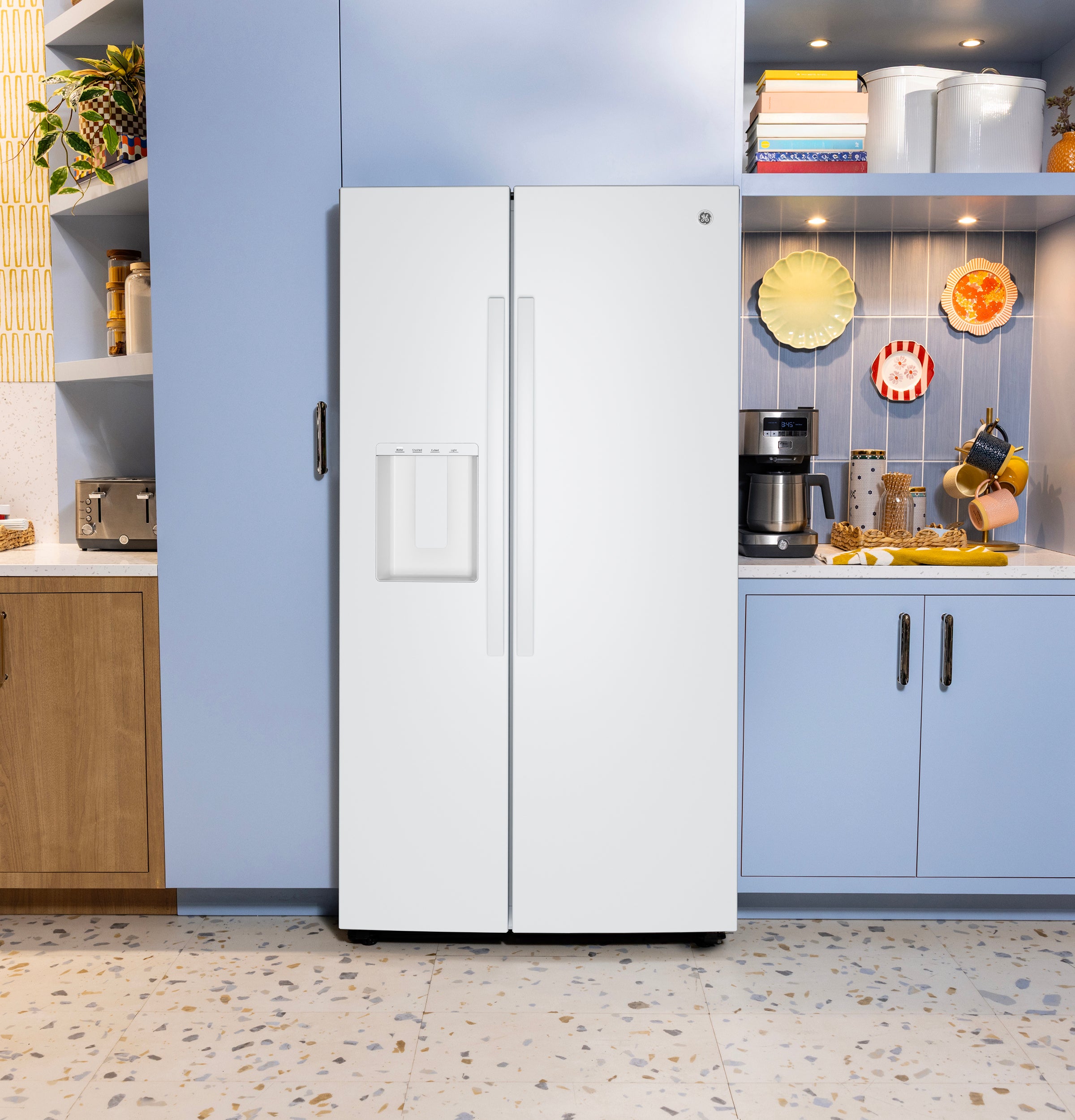 GE WHITE 28CU SIDE BY SIDE REFRIGERATOR WITH DISPENSER - Refrigerators - Additional View 25