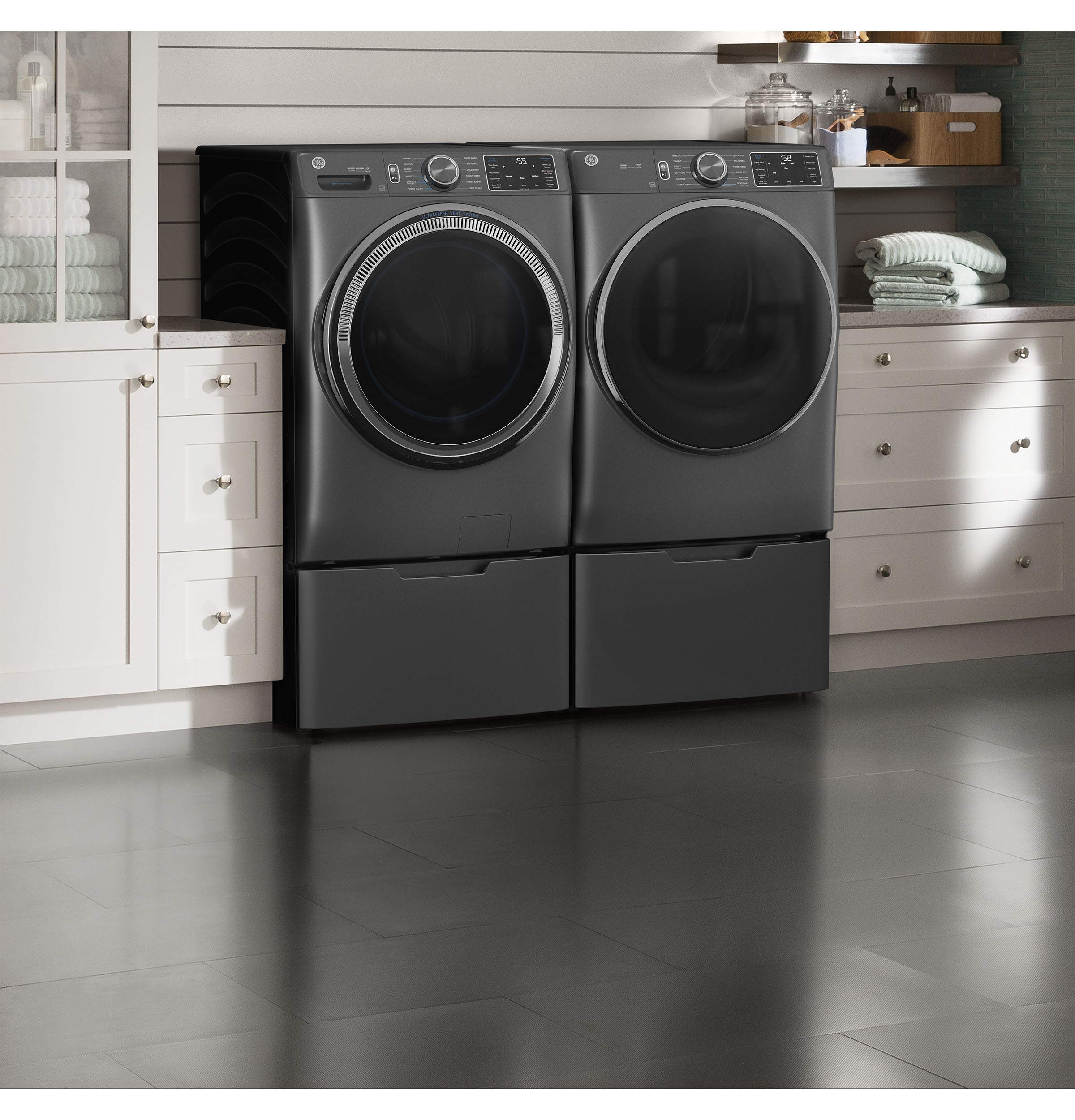 GE CARBON GRAPHITE FRONT LOAD 5CU STEAM WASHER - Black - Washers - Additional View 10