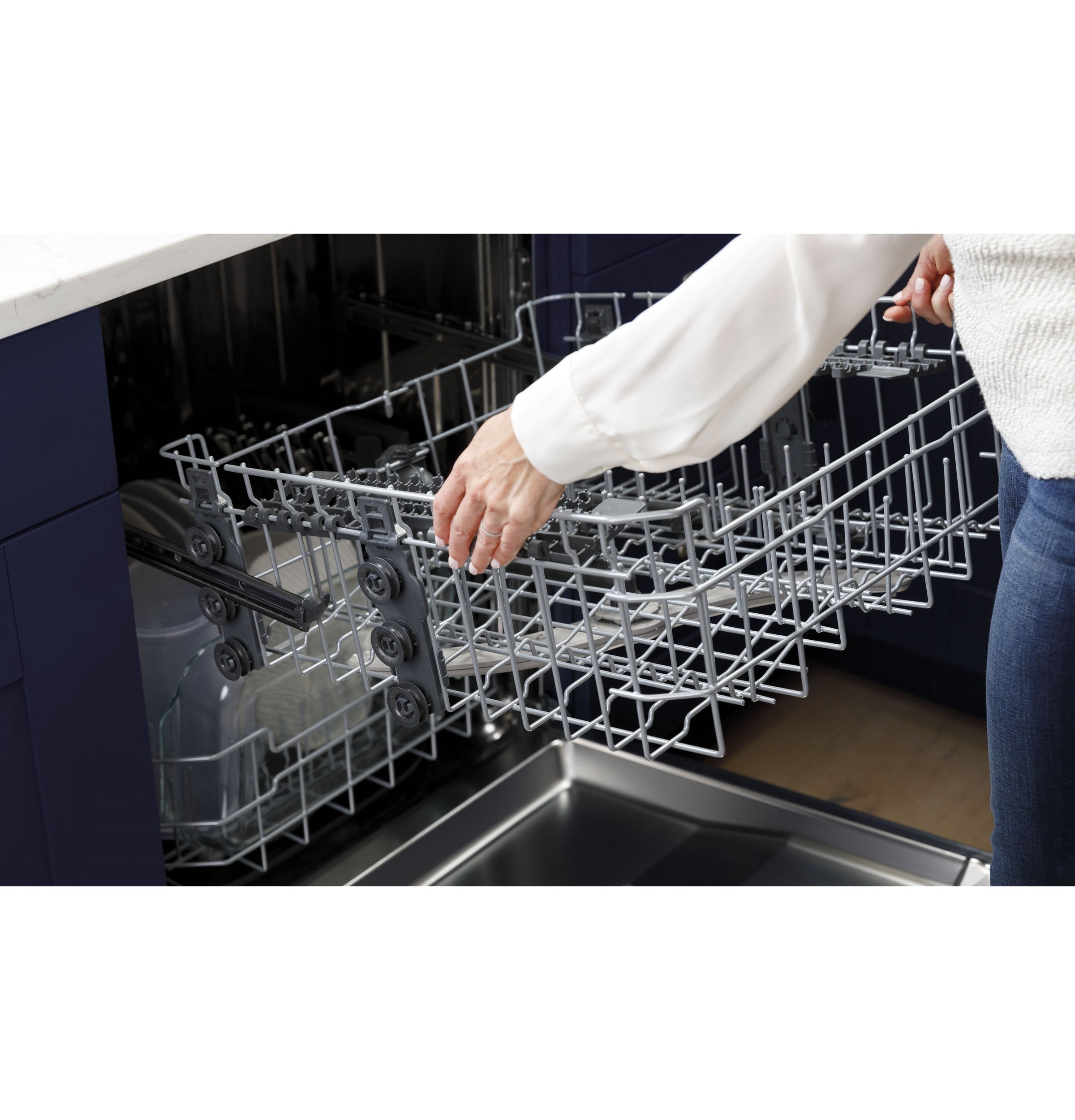 GE STAINLESS STEEL TOP CONTROL DISHWASHER - Pearl Silver - Dishwashers - Additional View 6