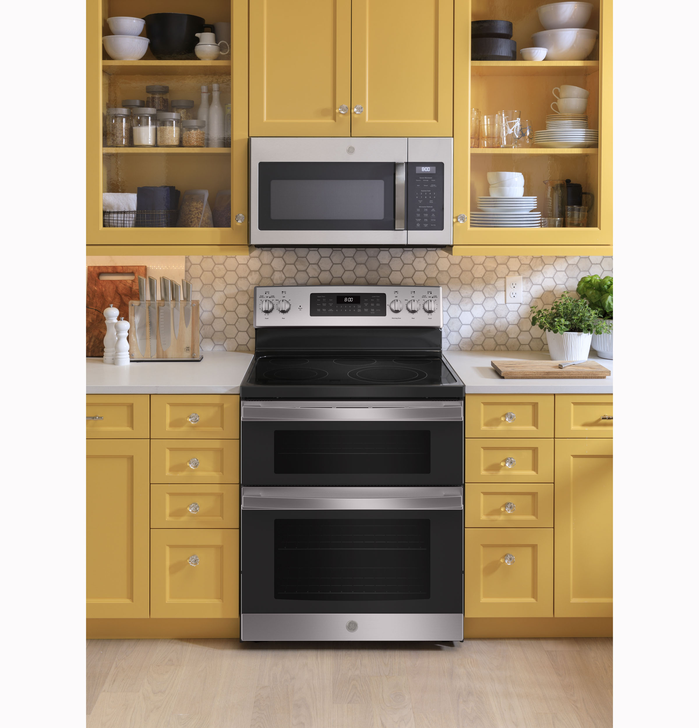 GE STAINLESS ELECTRIC FREE STANDING DOUBLE OVEN CONVECTION RANGE - Pearl Silver|Black - Ranges - Additional View 5