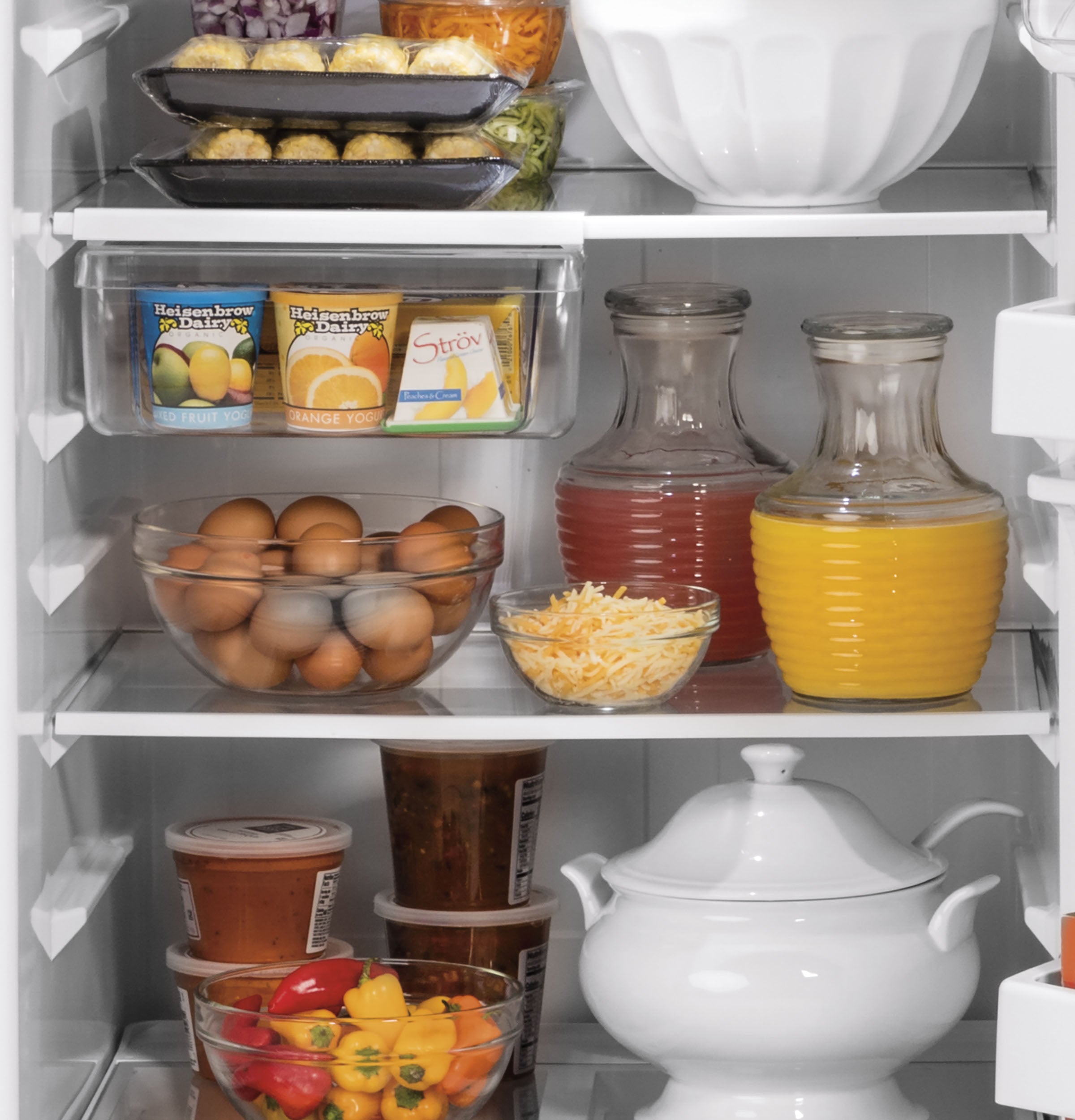 GE WHITE 18CU TOP FREEZER REFRIGERATOR - Refrigerators - Additional View 8