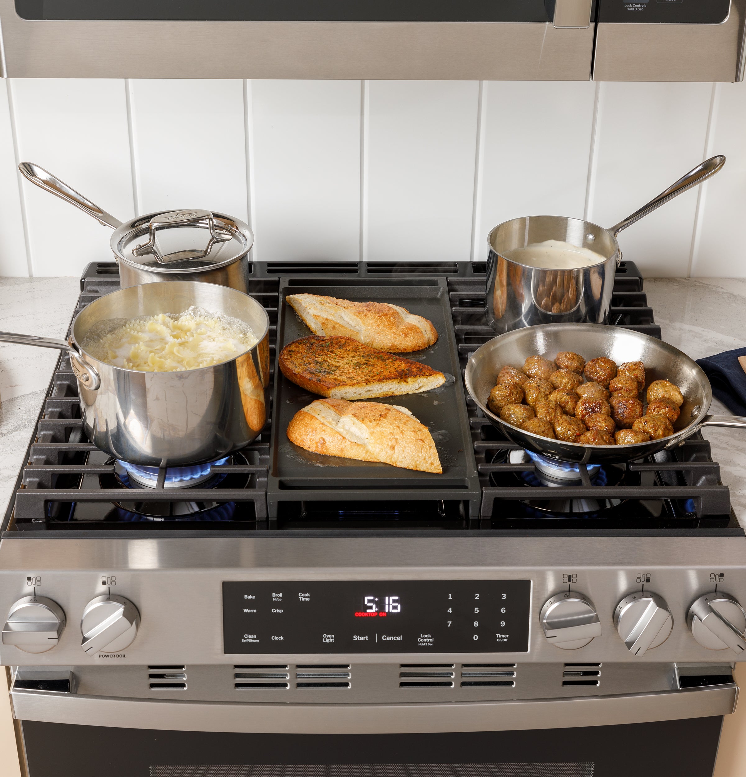 GE STAINLESS SLIDE-IN GAS RANGE WITH CONVECTION AND AIR FRY - Pearl Silver|Black - Ranges - Additional View 20