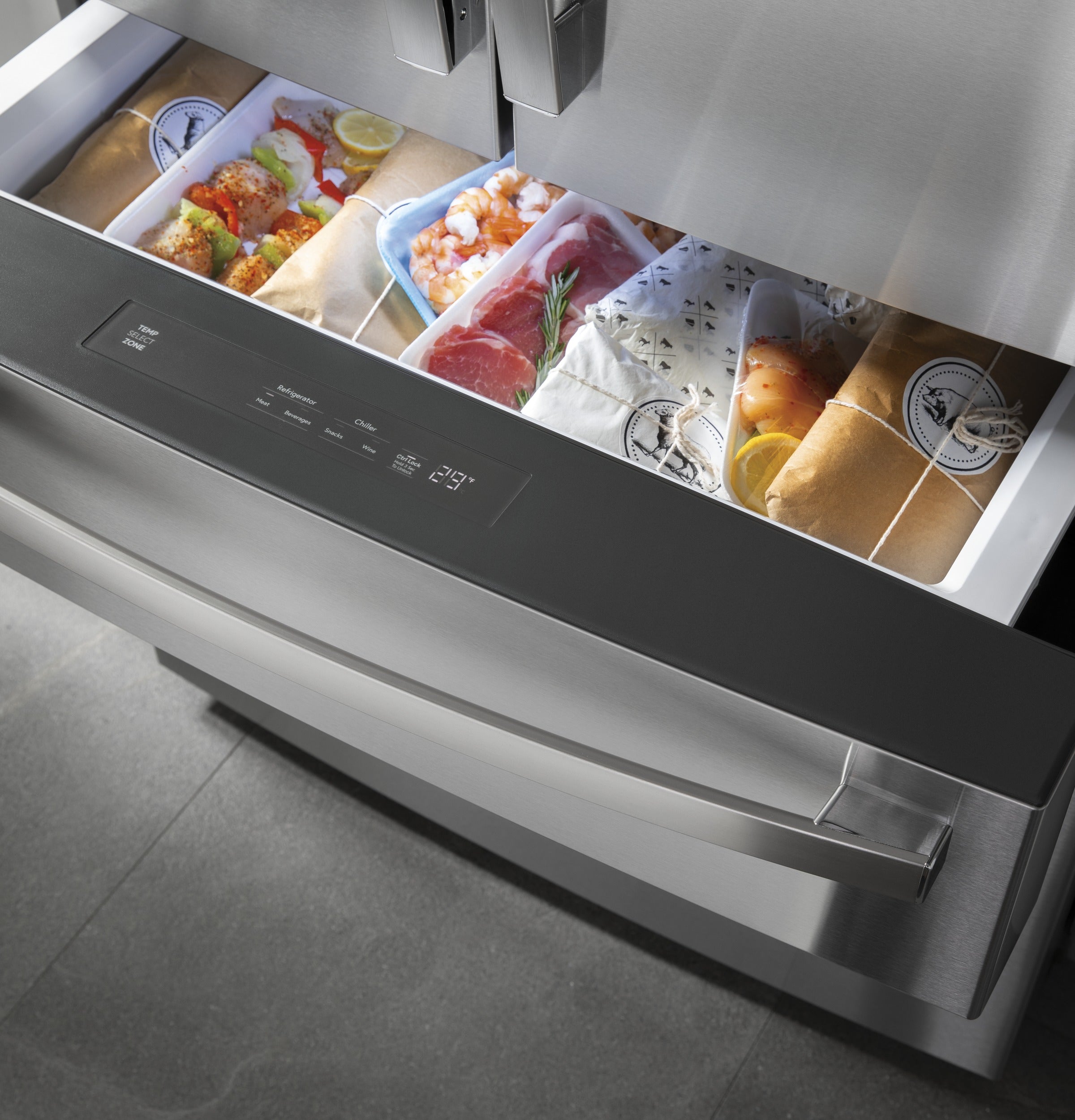 GE STAINLESS PROFILE 28CU FRENCH DOOR SMART 4-DOOR REFRIGERATOR - Pearl Silver - Refrigerators - Additional View 10
