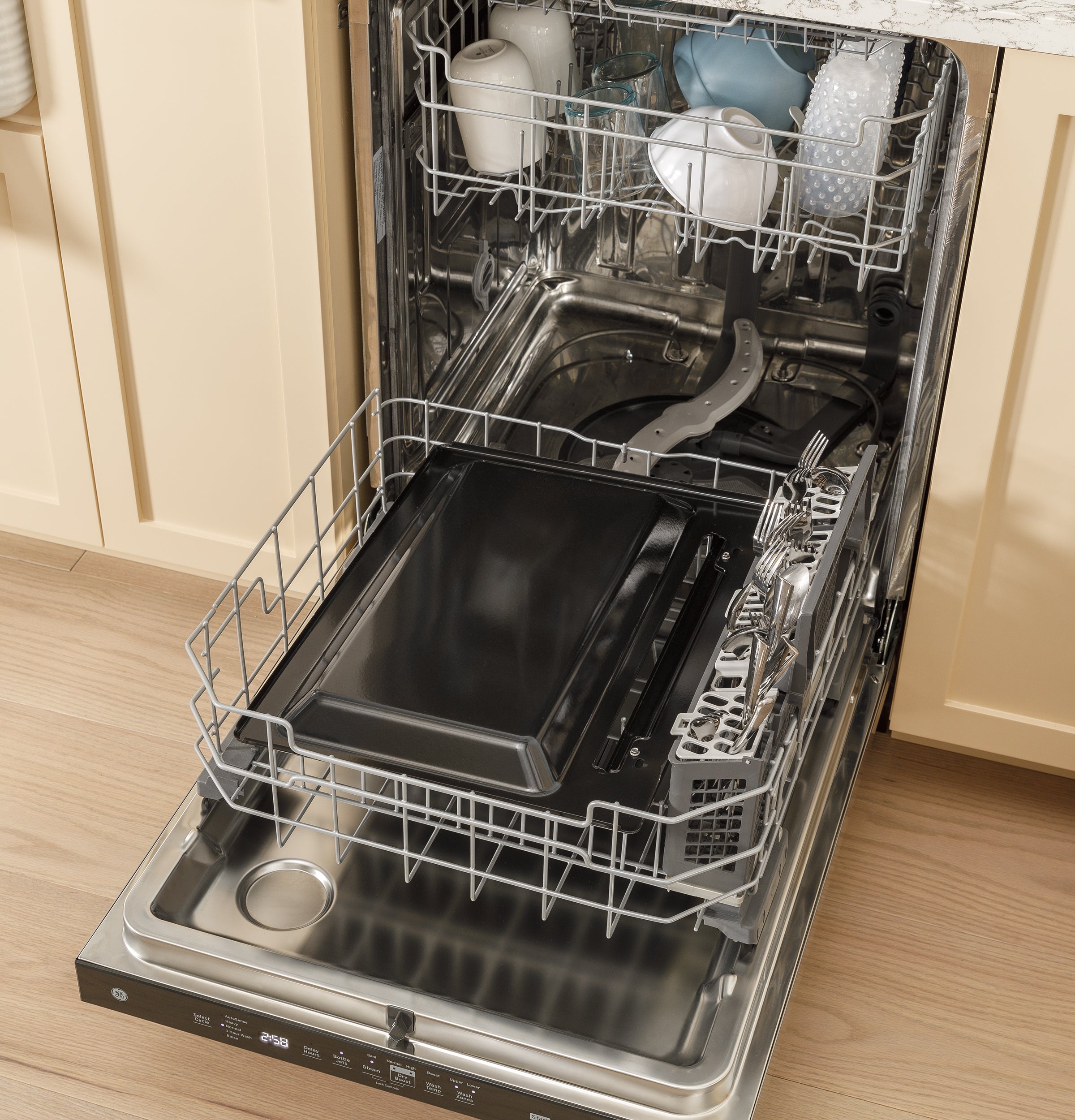GE STAINLESS ELECTRIC SLIDE-IN CONVECTION RANGE WITH AIR FRY - Pearl Silver|Black - Ranges - Additional View 12