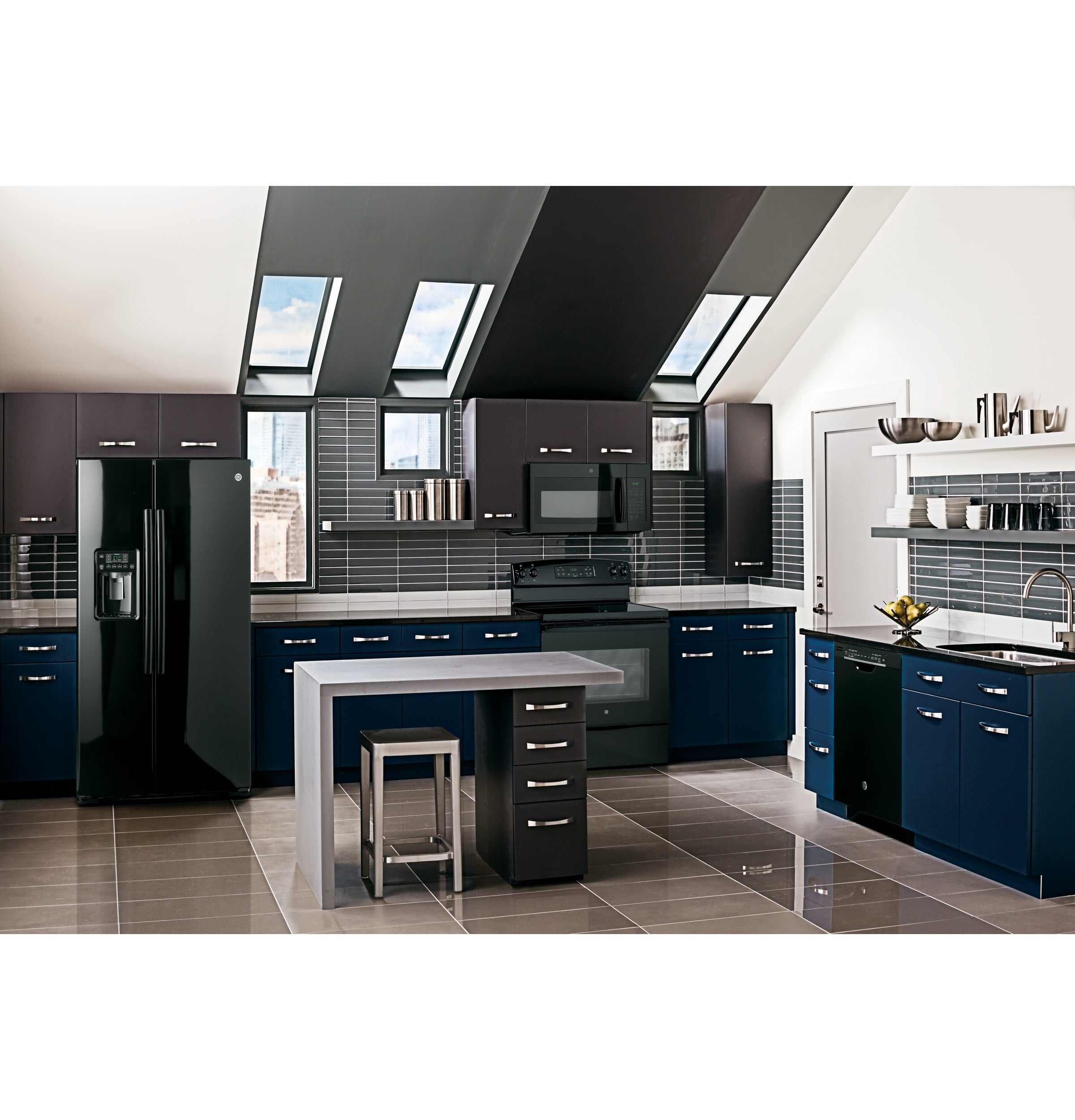 GE BLACK MICROWAVE - Microwaves - Additional View 9