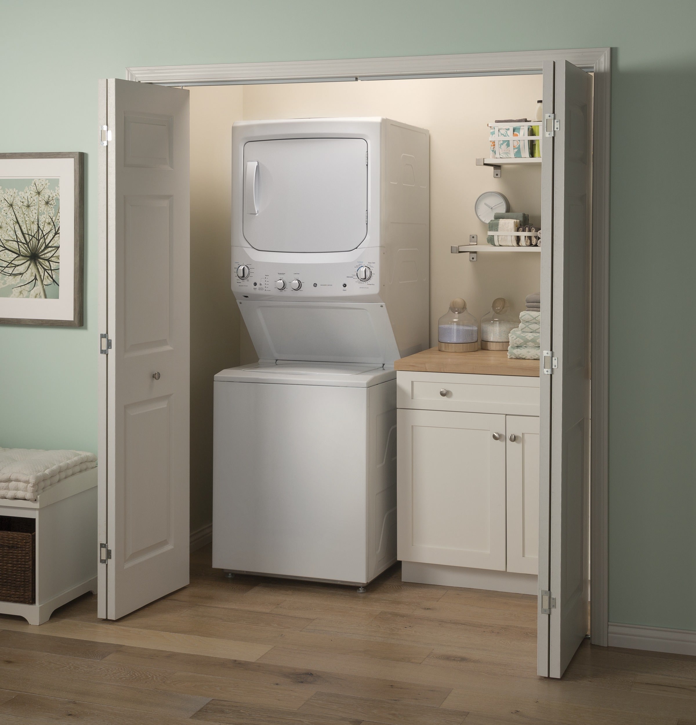 GE WHITE UNITIZED LAUNDRY UNIT - Washers & Dryers - Additional View 8