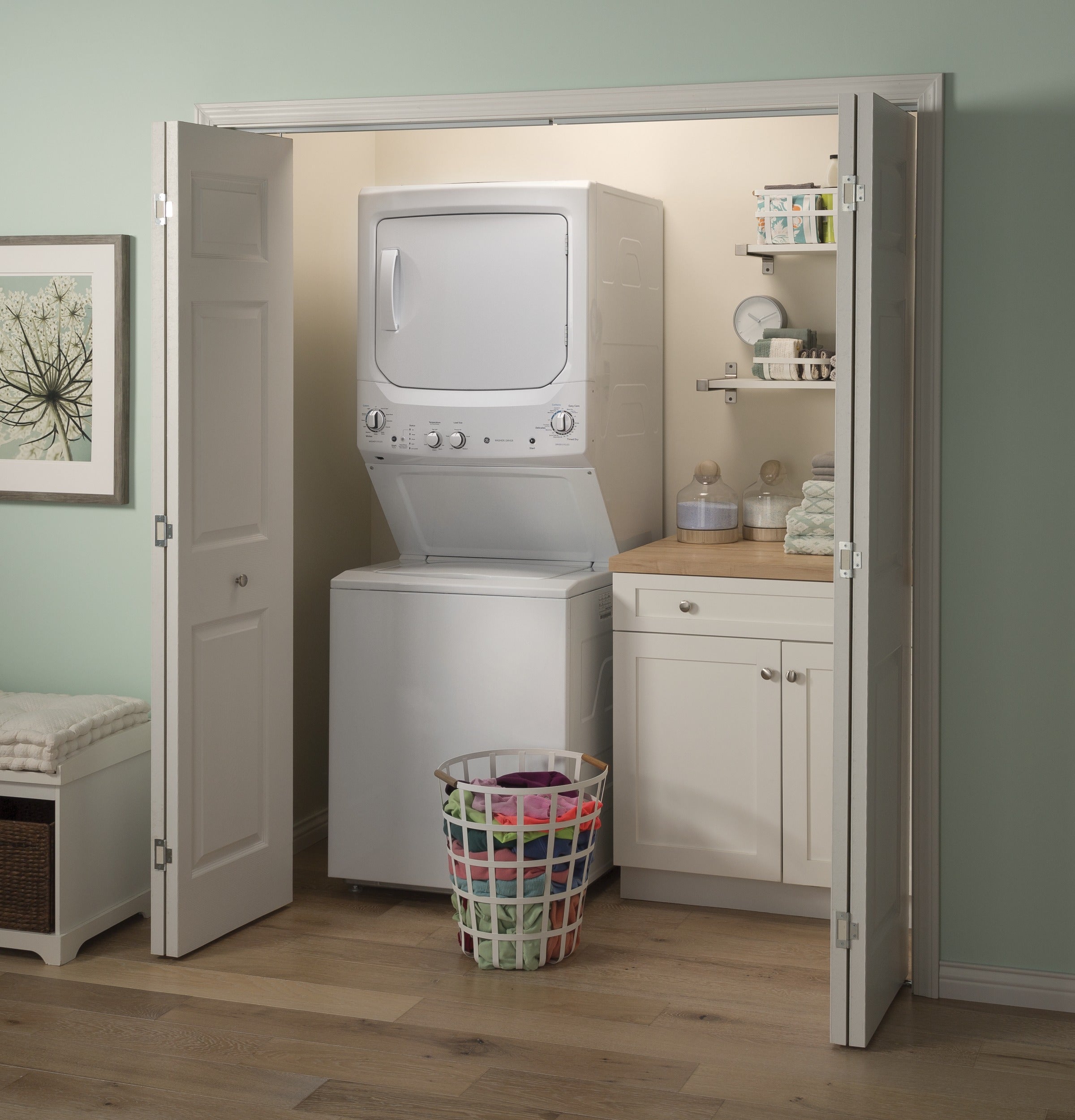 GE WHITE UNITIZED LAUNDRY UNIT - Washers & Dryers - Additional View 11