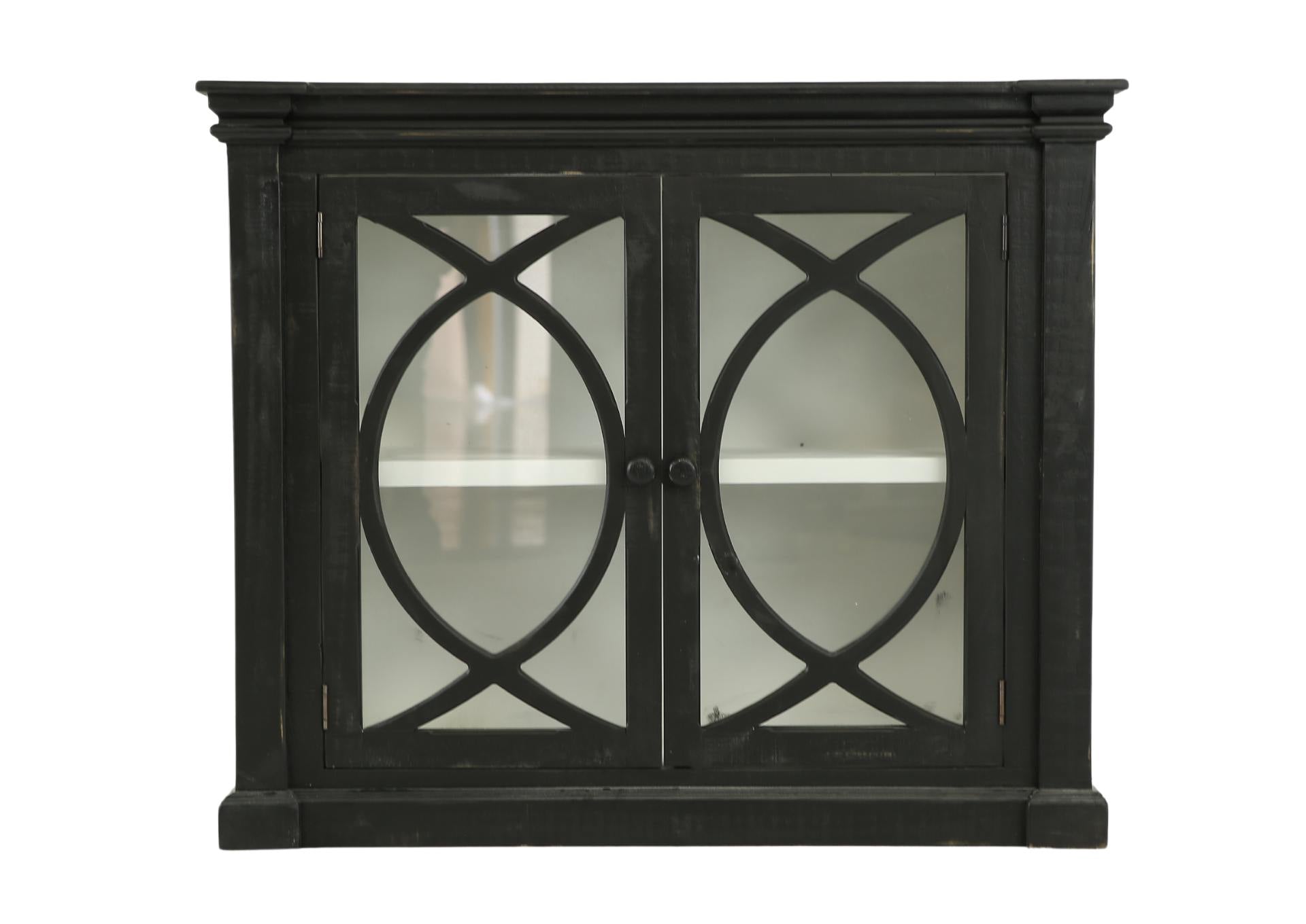HAGGAR BLACK/WHITE CABINET