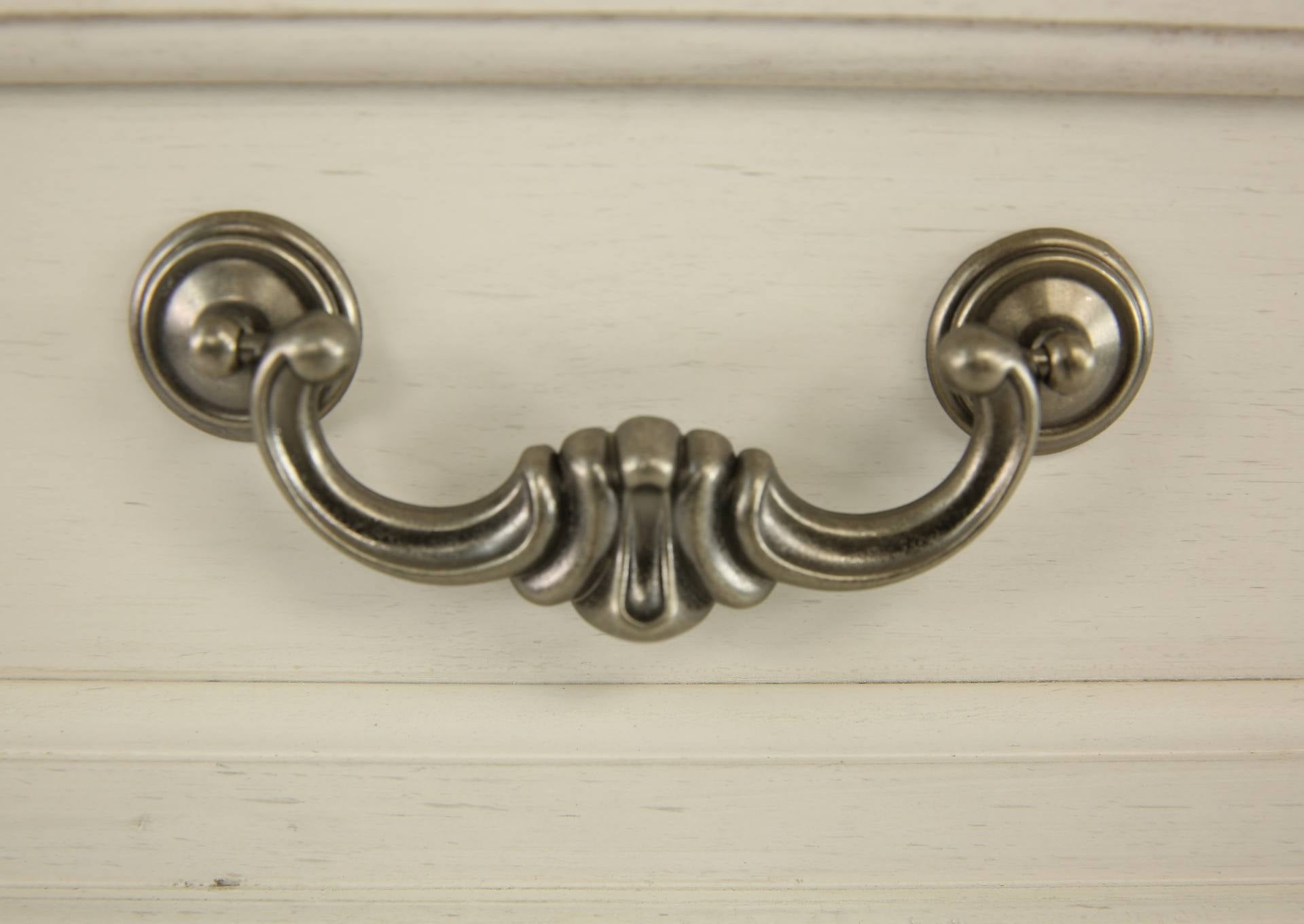 MALLORY WEATHERED CHEST - Additional View 2