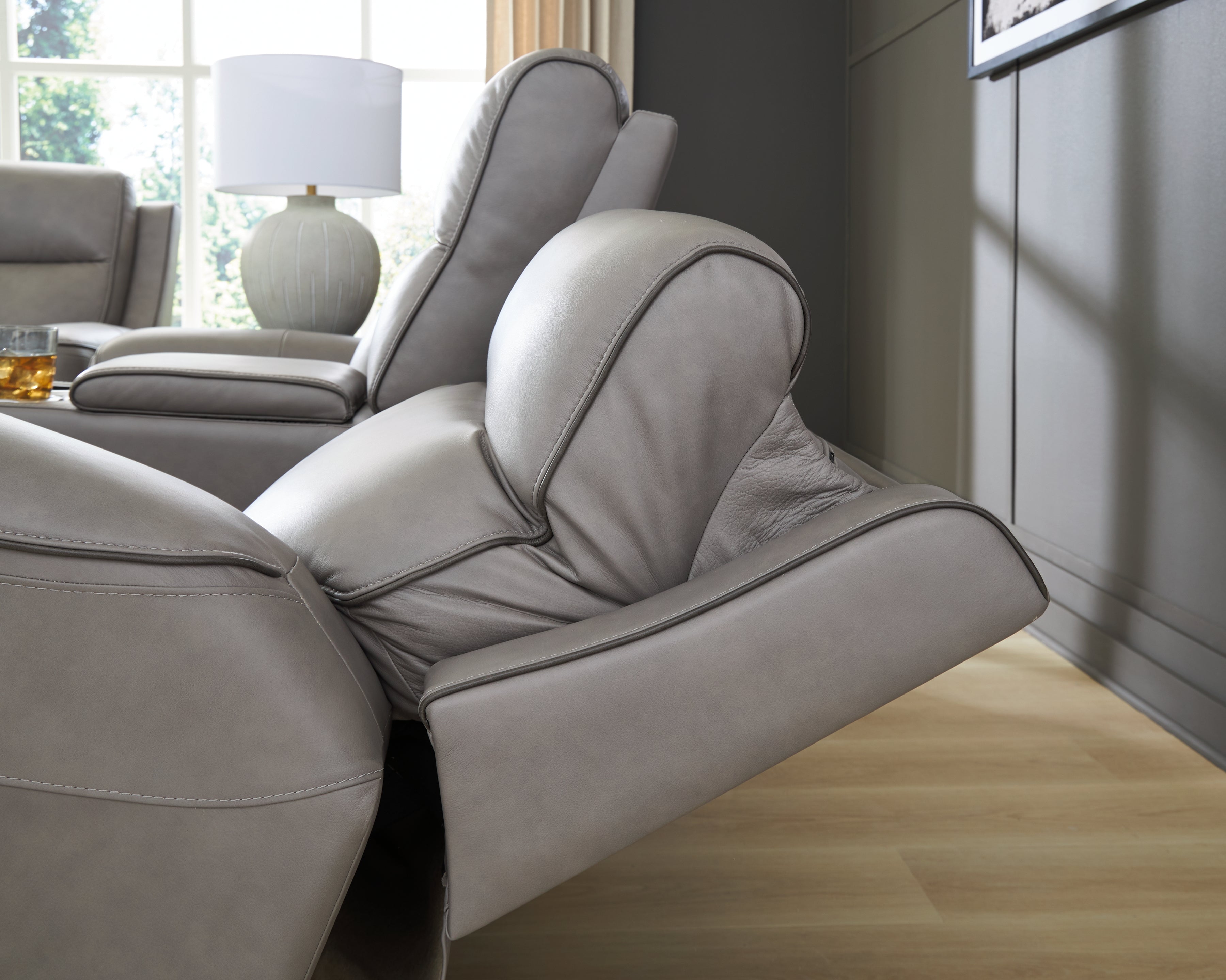Ashley Furniture - ZELDA COIN LEATHER 2P POWER CONSOLE LOVESEAT WITH MASSAGE - Dark Gray Leather Match - Loveseats - Additional View 5