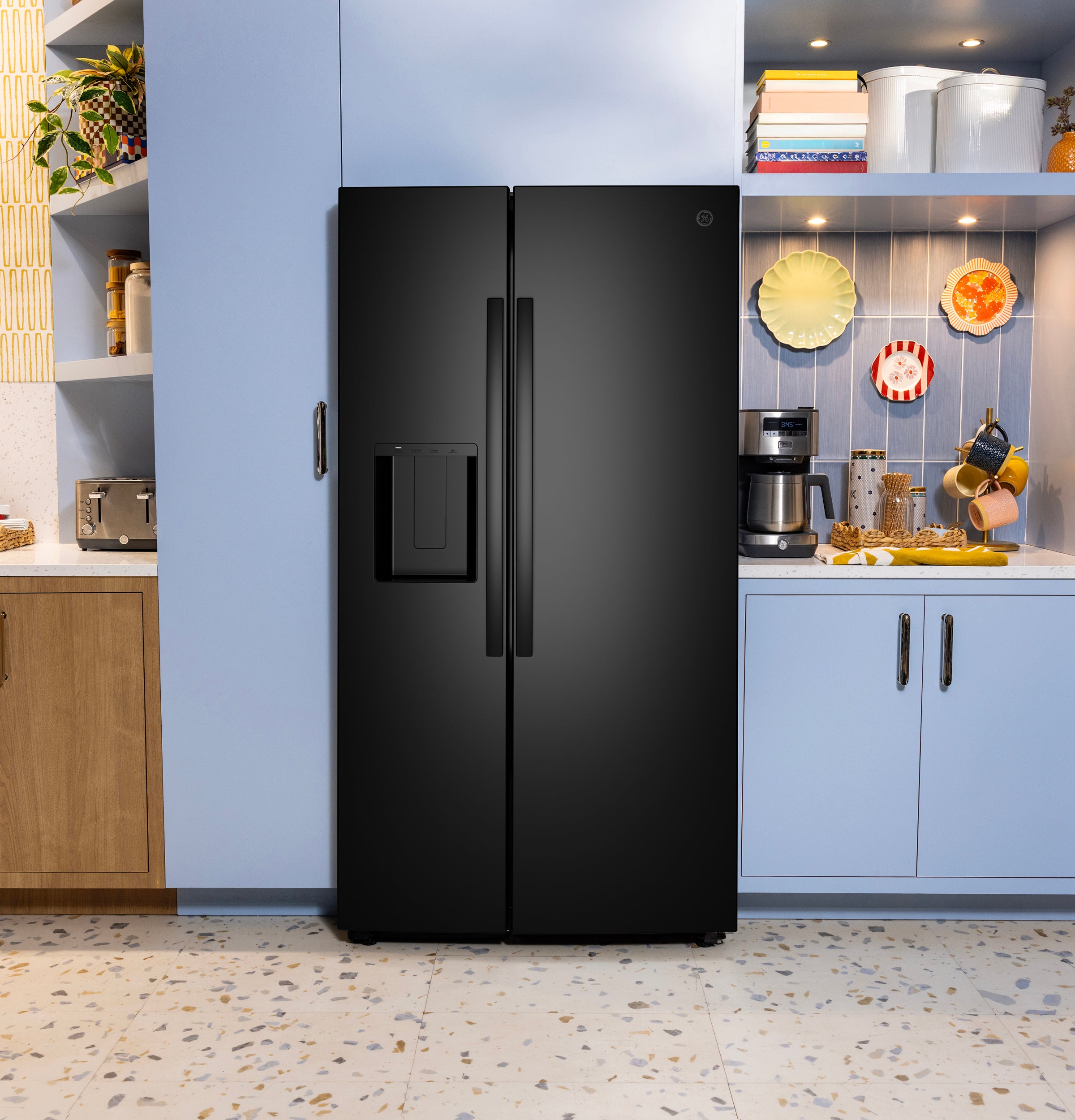 GE BLACK 28CU SIDE BY SIDE REFRIGERATOR WITH DISPENSER - Refrigerators - Additional View 26