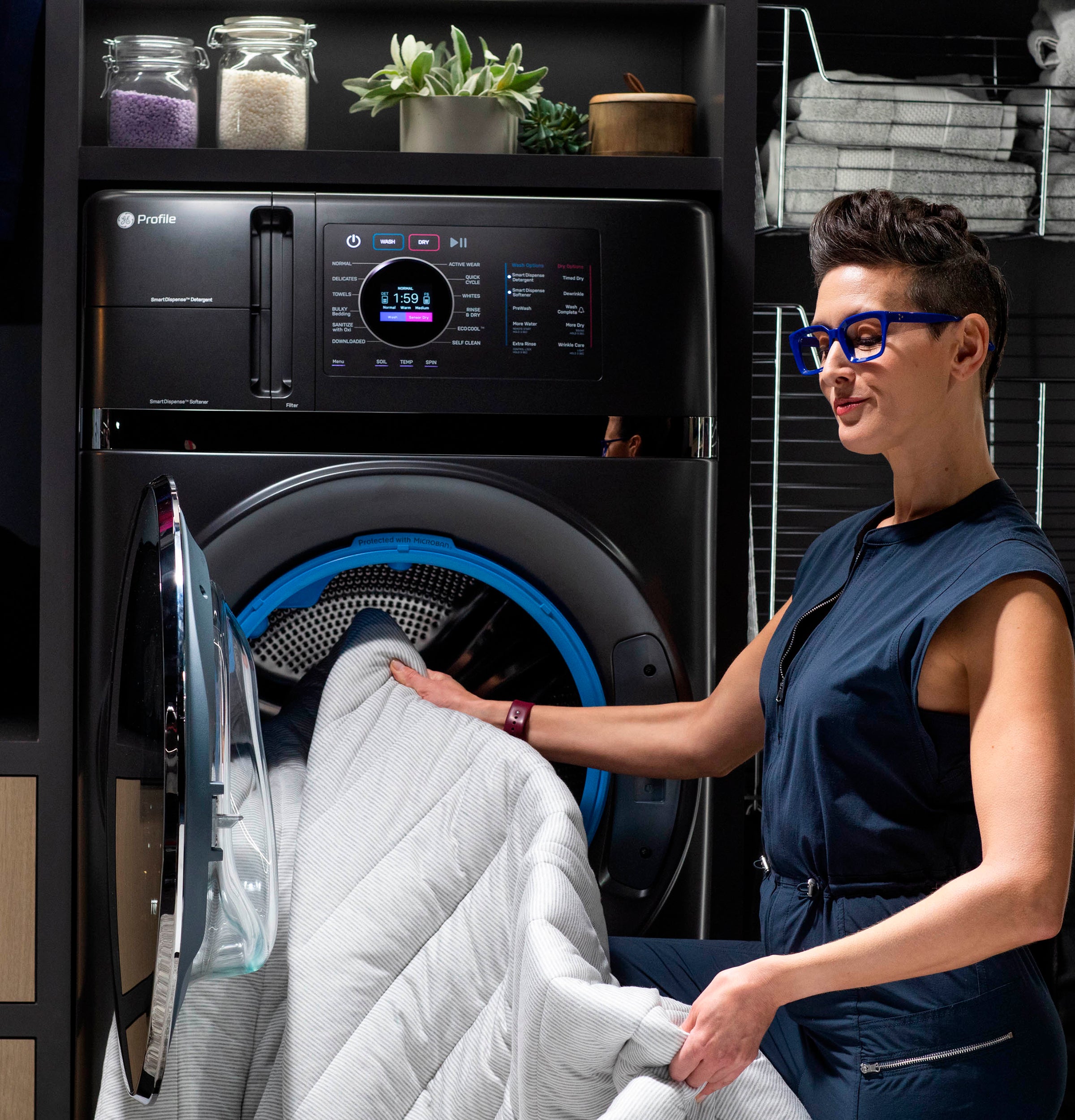 GE PROFILE 4.8CU CARBON GRAPHITE ULTRAFAST WASHER/DRYER COMBO WITH VENTLESS HEAT PUMP - Black - Washers - Additional View 17