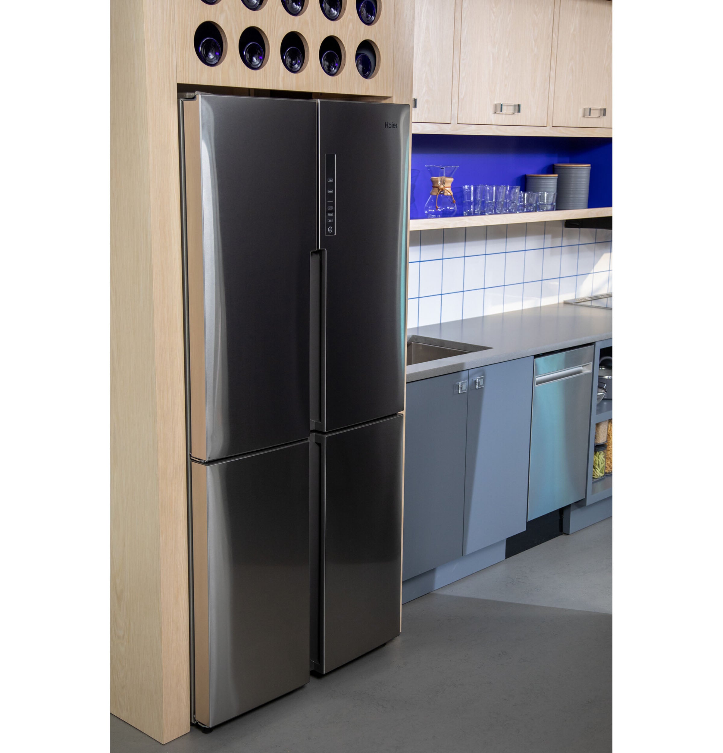GE FINGERPRINT RESISTANT STAINLESS STEEL 16.8CU QUAD DOOR REFRIGERATOR - Pearl Silver - Refrigerators - Additional View 34