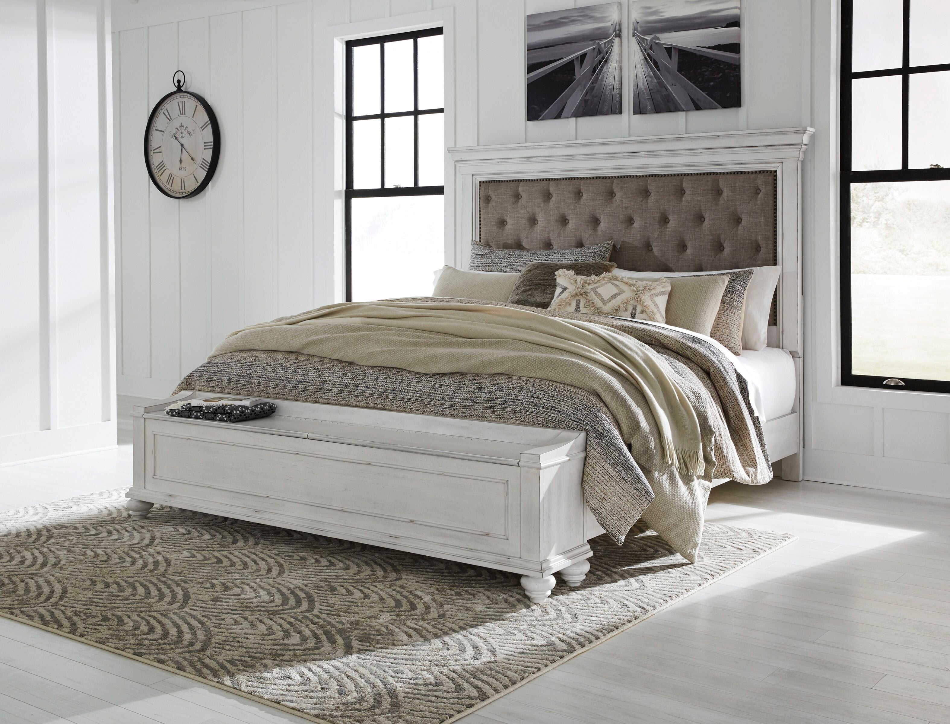 Ashley Furniture - Kanwyn Queen Storage Upholstered Bed - White Fabric|Wood - Beds