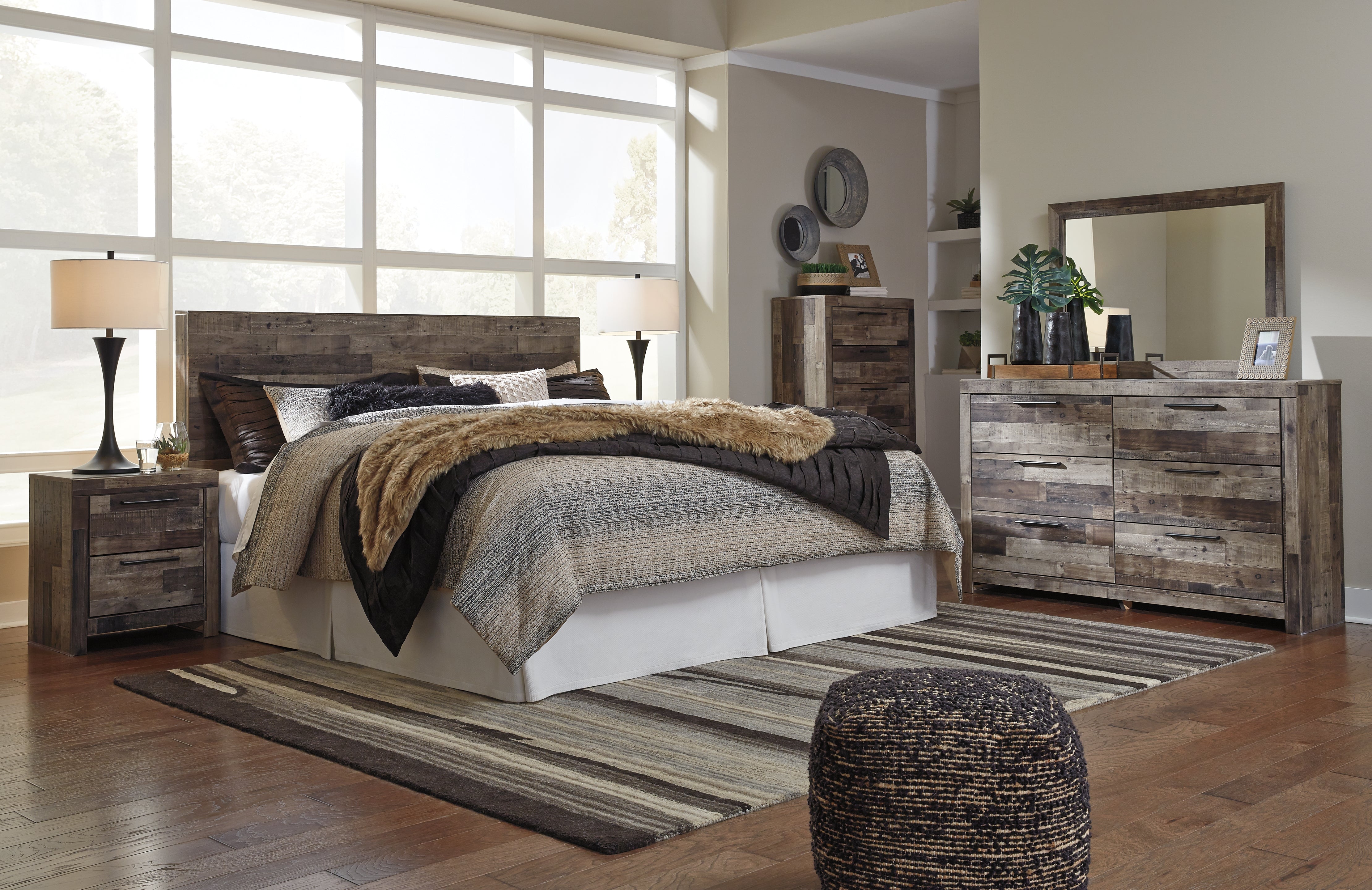 Ashley Furniture - Derekson Dresser - Grey - Dark Gray Wood - Dresser & Mirror - Additional View 2