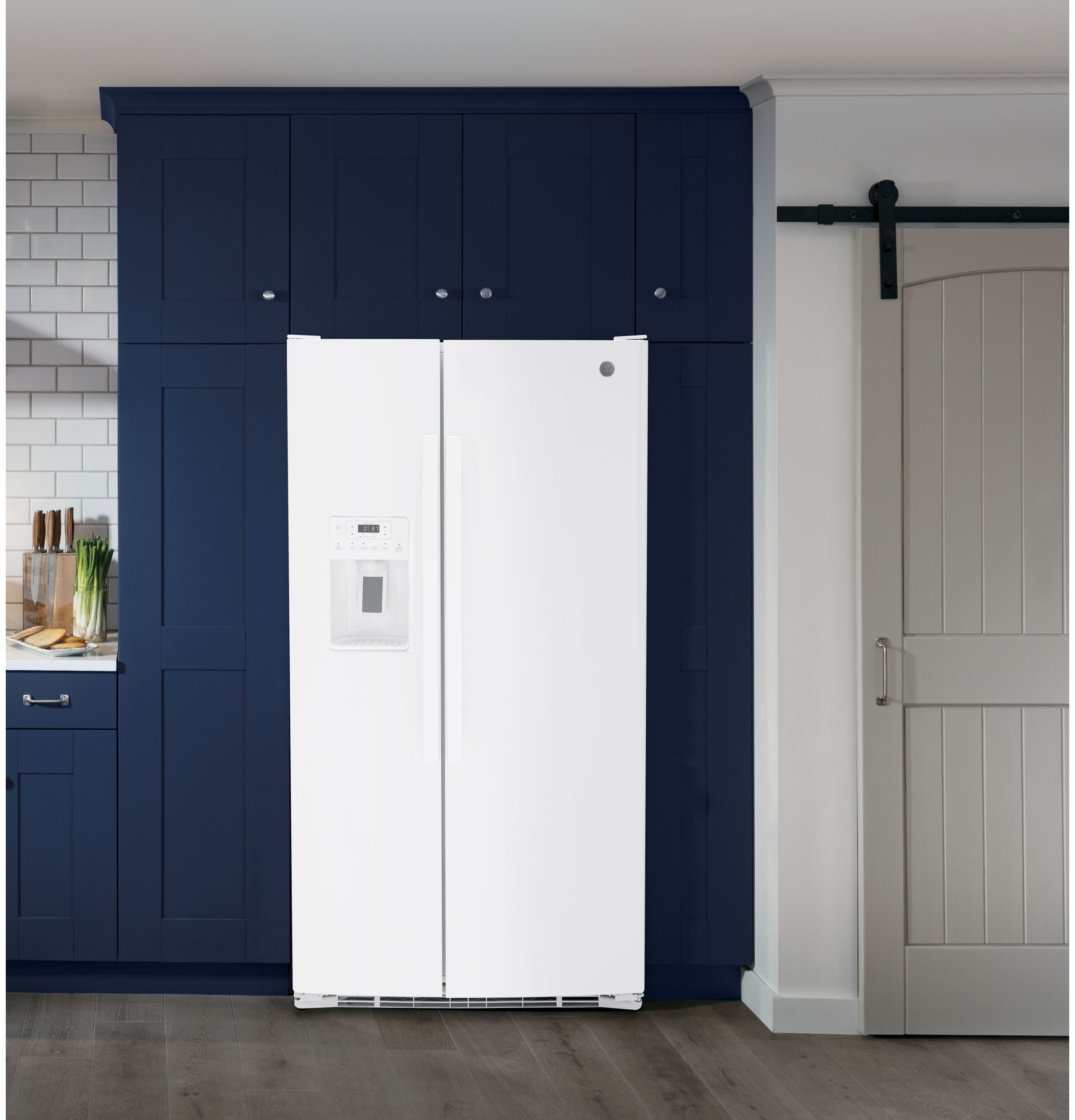 GE WHITE SIDE BY SIDE 25.3CU REFRIGERATOR - Refrigerators - Additional View 7