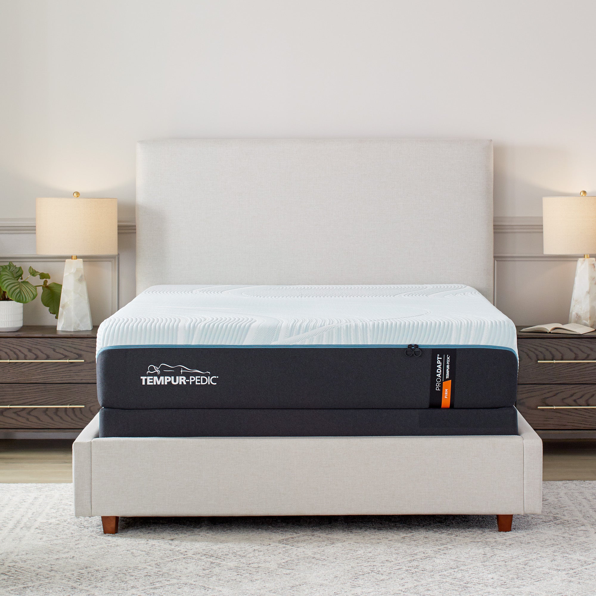 Tempur Sealy - Luxeadapt 2.0 Firm Queen Mattress - White|Black Fabric - Mattresses - Additional View 3