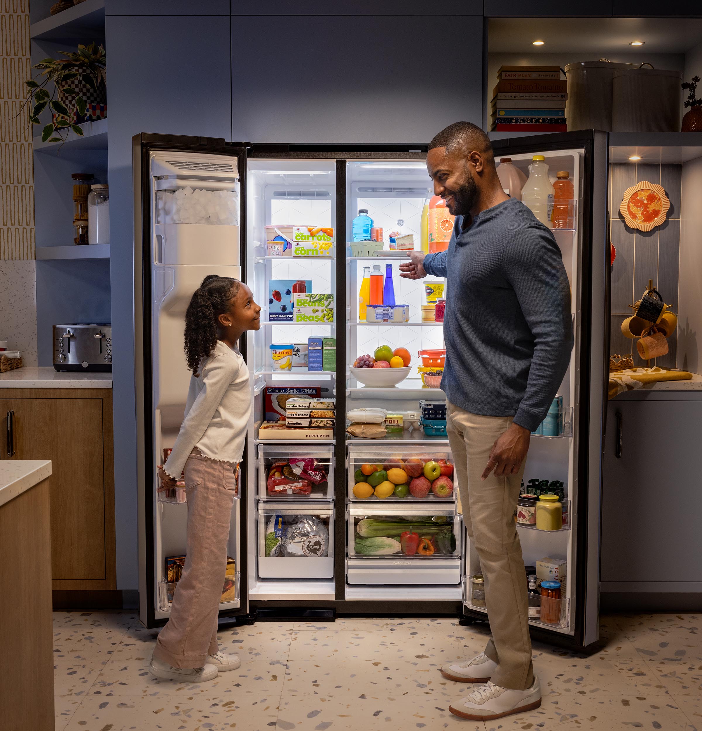 GE FINGERPRINT RESISTANT STAINLESS 28CU SIDE BY SIDE REFRIGERATOR WITH DISPENSER AND LED WALL - Pearl Silver - Refrigerators - Additional View 28