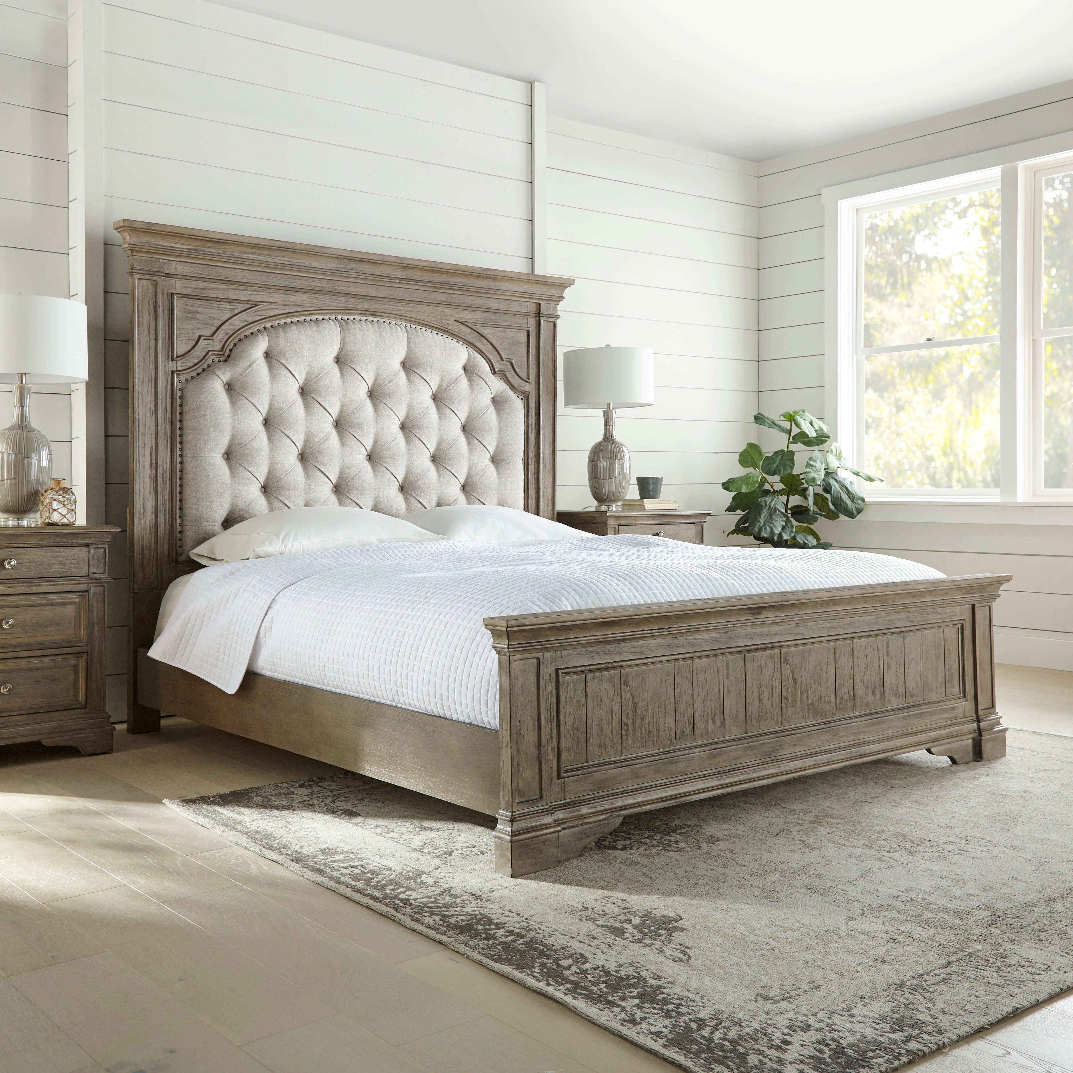 Steve Silver Furniture - Highland Park Queen Bed - Brown - Light Brown Faux Leather - Beds - Additional View 6