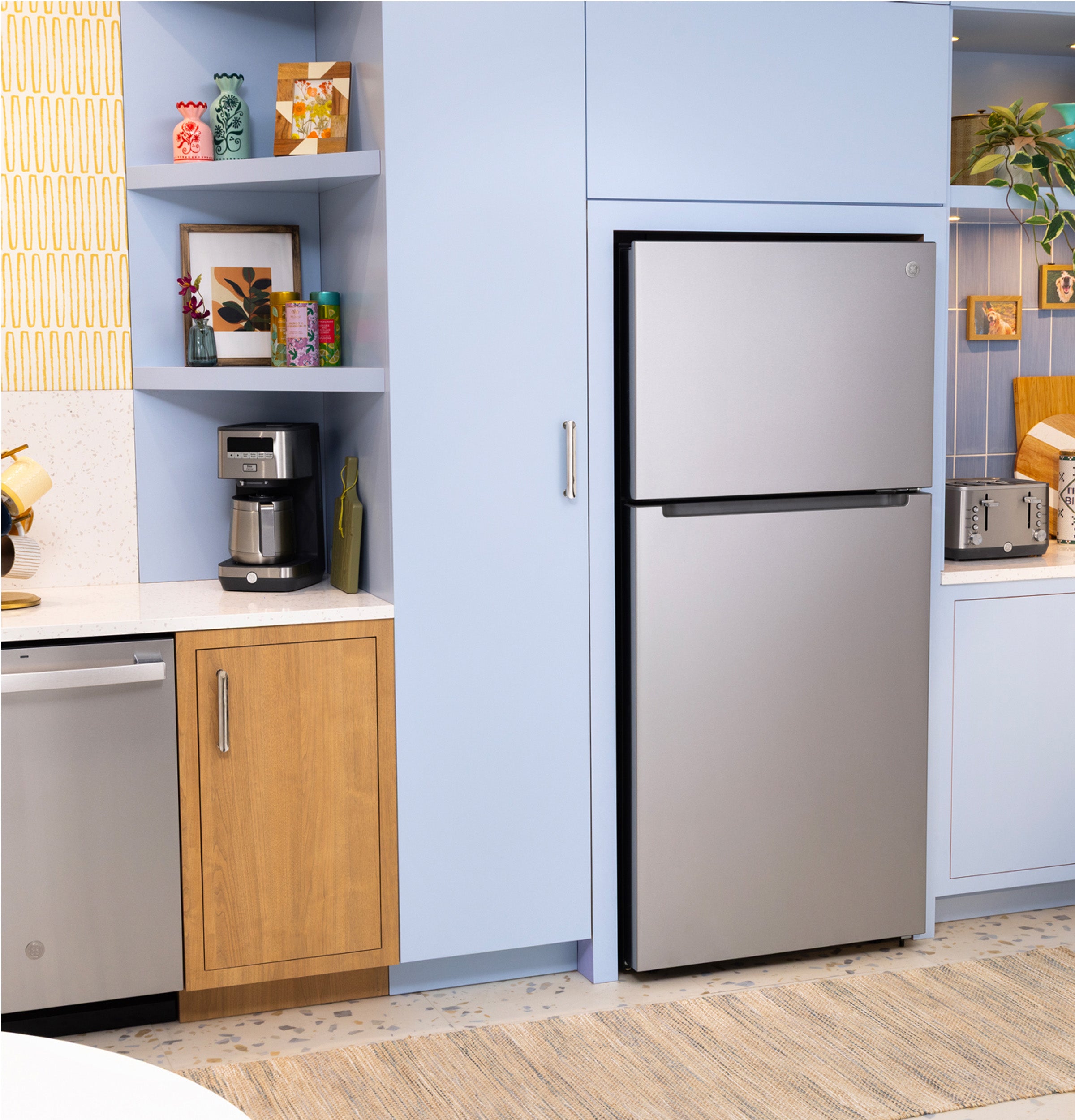 Ge Stainless 21Cu Top Mount Refrigerator - Pearl Silver - Refrigerators - Additional View 21
