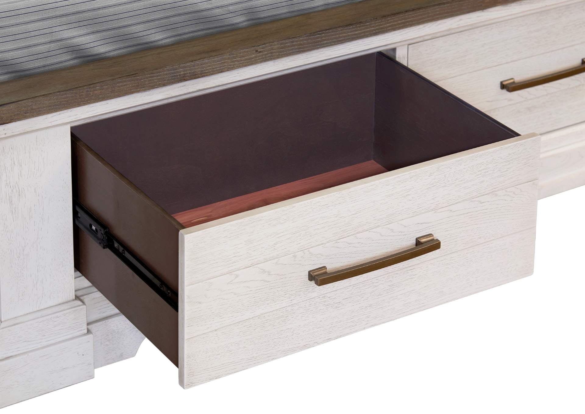 Soriah Queen Bed - Additional View 3