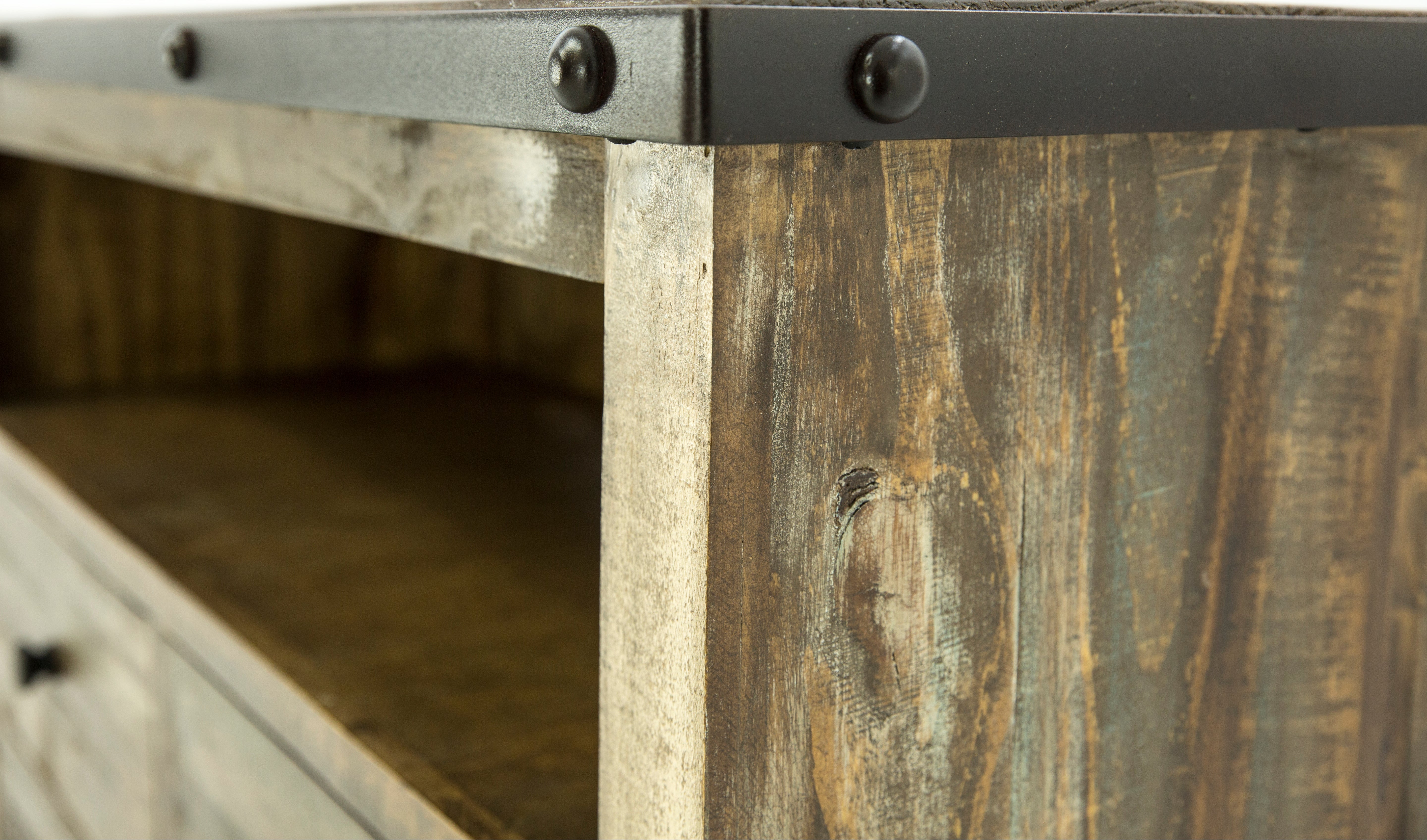 PRAGA MEDIA CHEST - Additional View 2