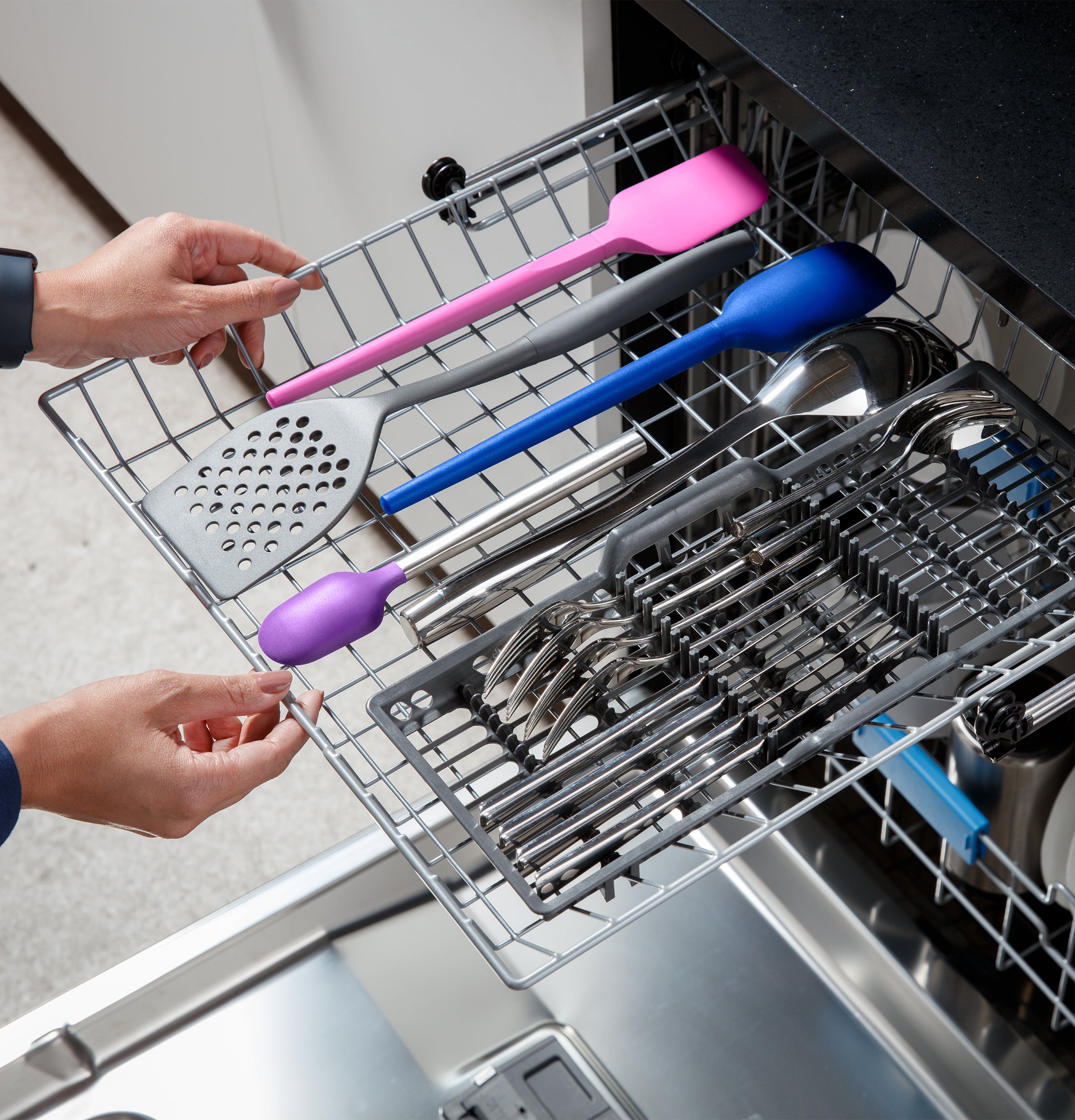 GE STAINLESS PROFILE TOP CONTROL DISHWASHER - Pearl Silver - Dishwashers - Additional View 10