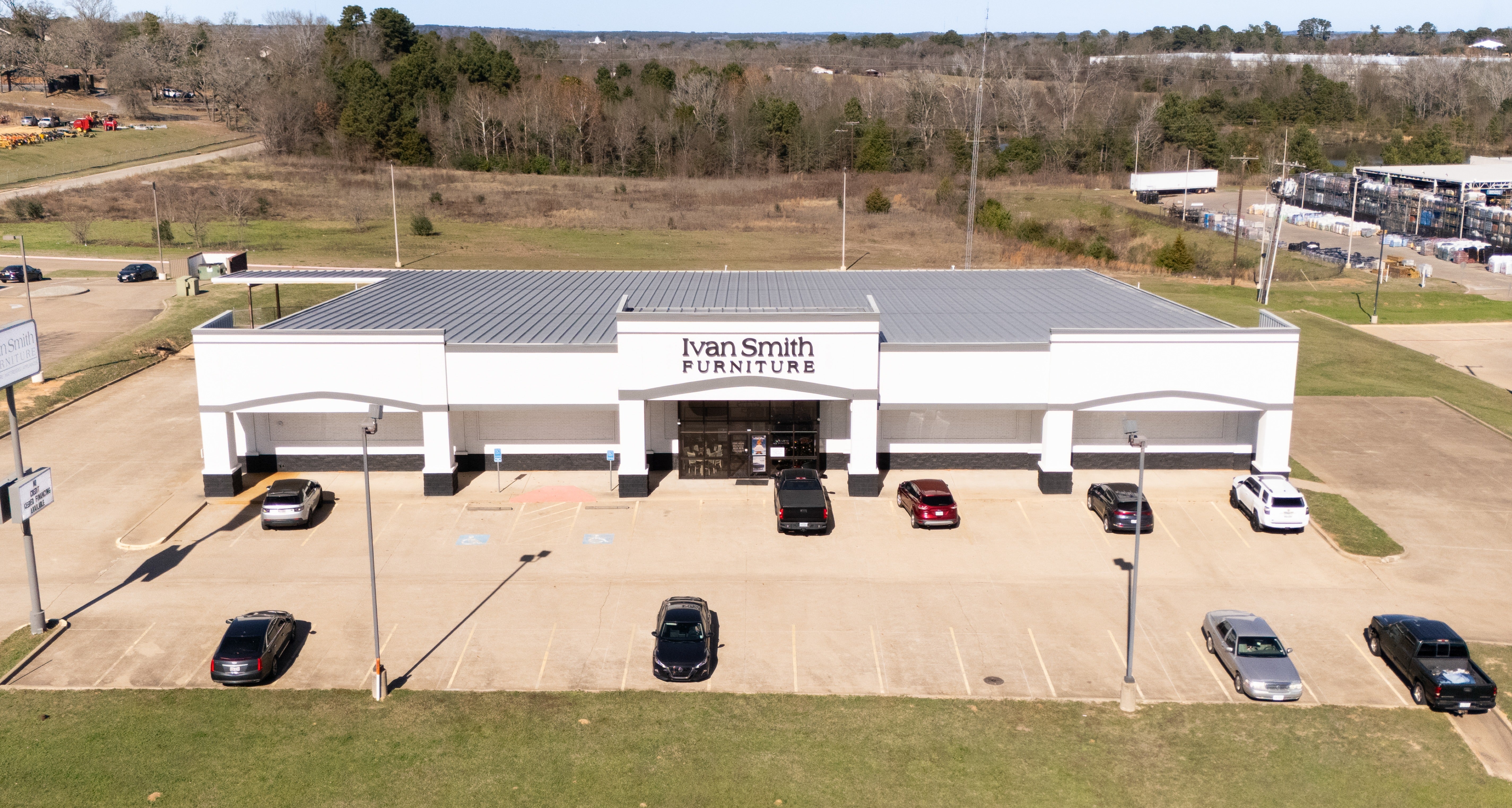 Ivan Smith Furniture Palestine TX Storefront