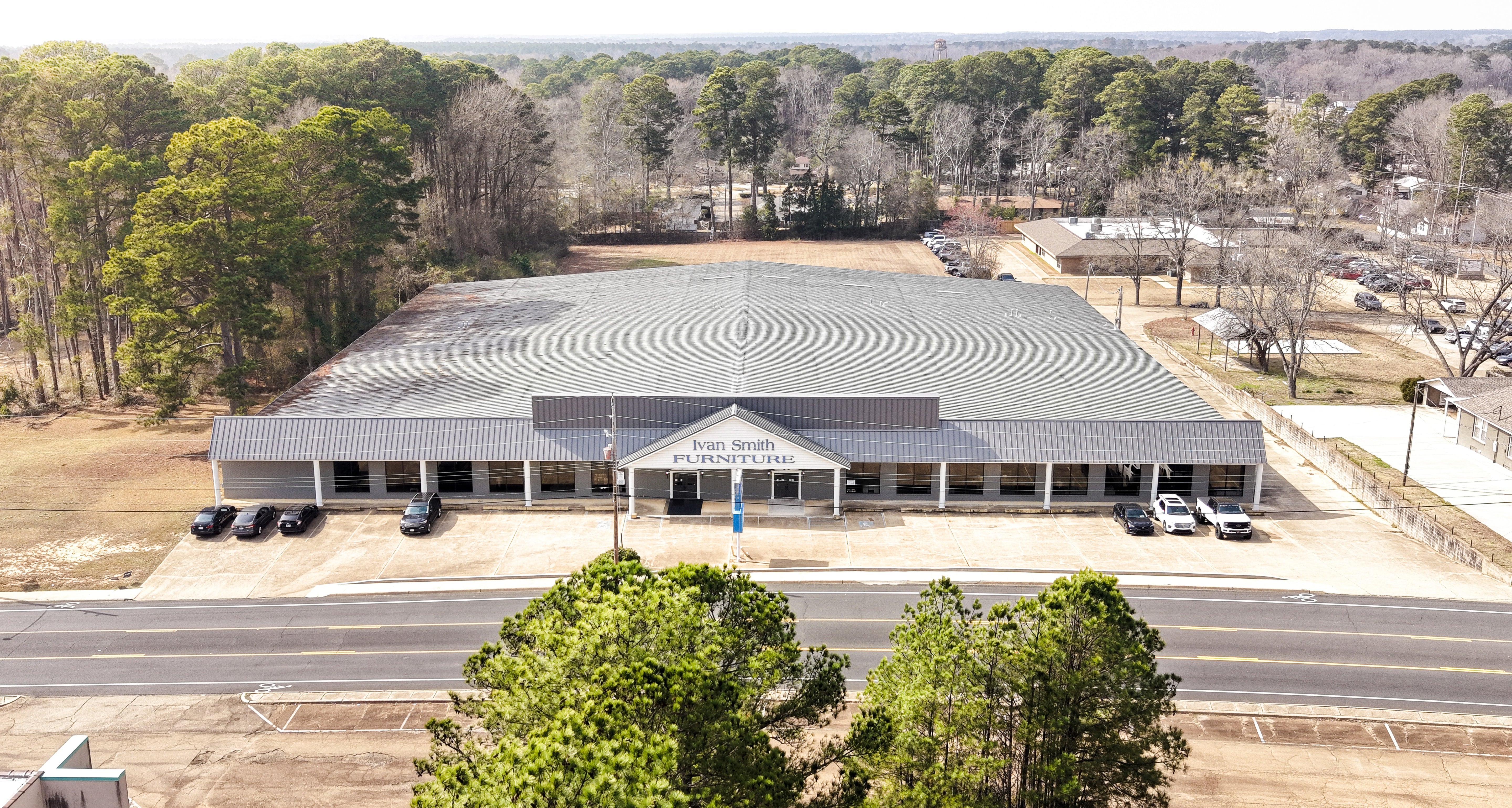 Ivan Smith Furniture Magnolia AR Store Exterior Drone Image