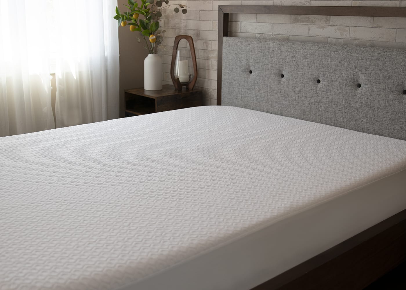 Bedgear - TWIN XL DRI-TEC 5.0 MOISTURE WICKING PERFORMANCE MATTRESS PROTECTOR - White Fabric - Protectors - Additional View 2